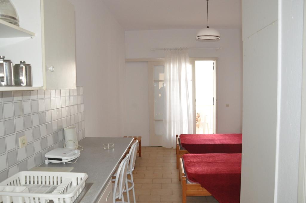 Koskinas Apartments Ахарави Номер фото