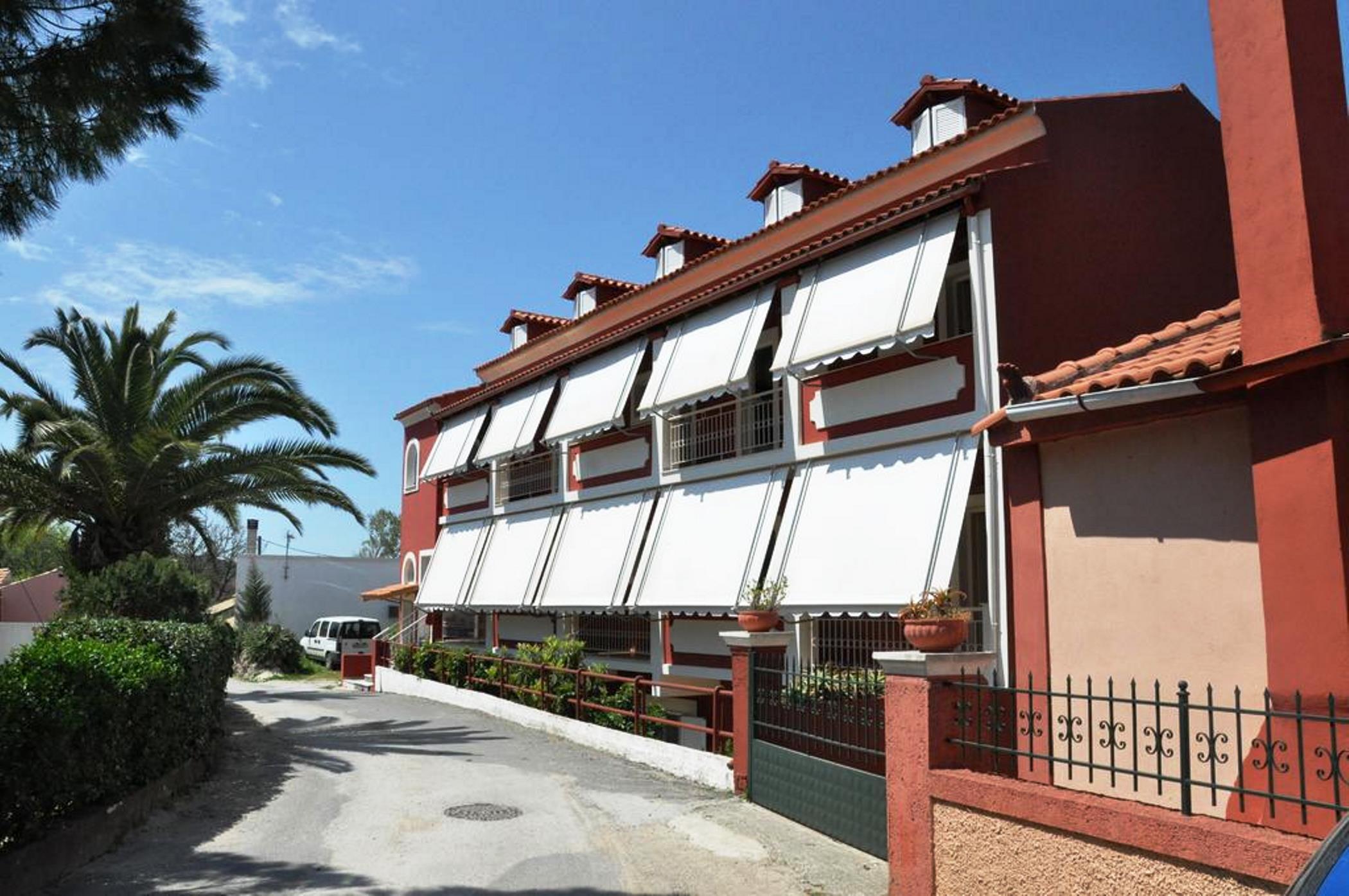 Koskinas Apartments Ахарави Экстерьер фото